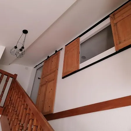 Semesterbostad Maison De 80m2 Avec Cour Fermee Et Securisee