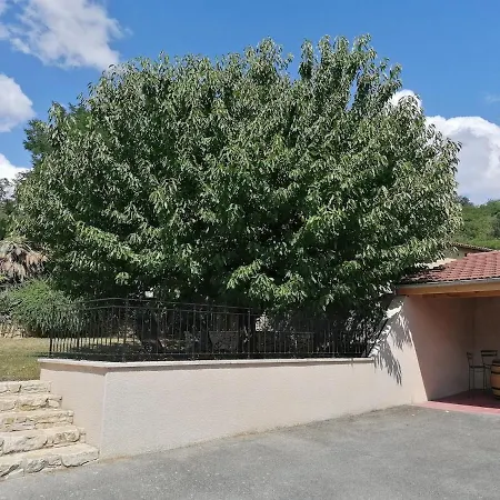 Maison De 80m2 Avec Cour Fermee Et Securisee Semesterbostad *