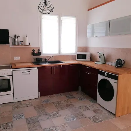 Maison De 80m2 Avec Cour Fermee Et Securisee Semesterbostad Crozes-Hermitage