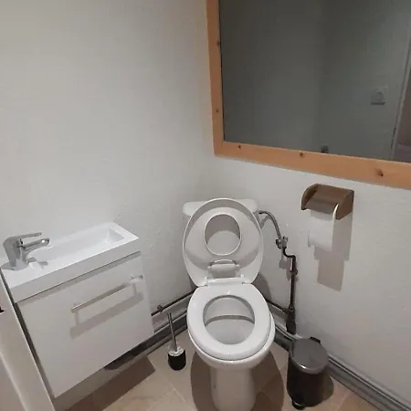 Maison De 80m2 Avec Cour Fermee Et Securisee