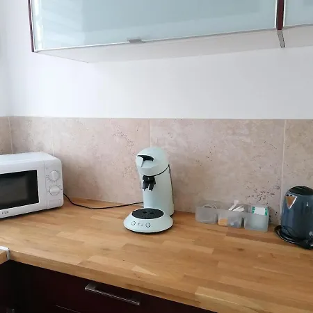 Hébergement de vacances Maison De 80m2 Avec Cour Fermée Et Sécurisée *