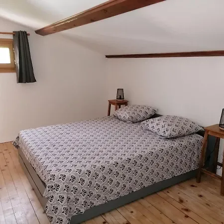 Vakantiehuis Maison De 80m2 Avec Cour Fermee Et Securisee